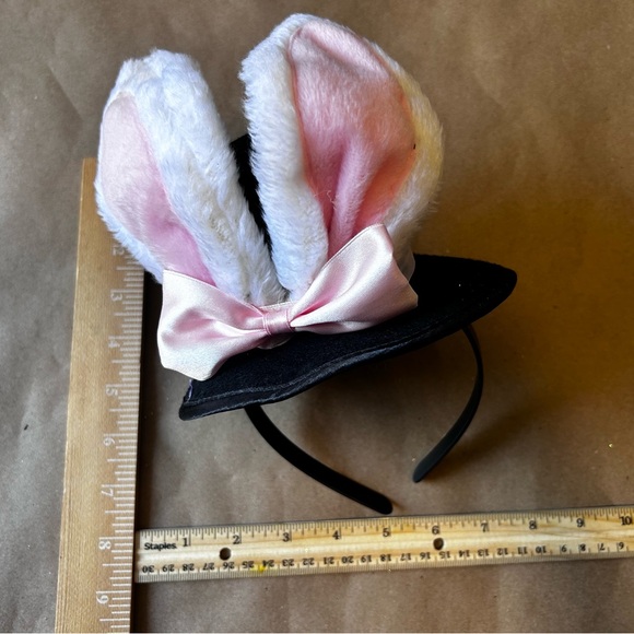 Lot of Alice in wonderland party decor and costume pieces made hatter, queen - Picture 7 of 16